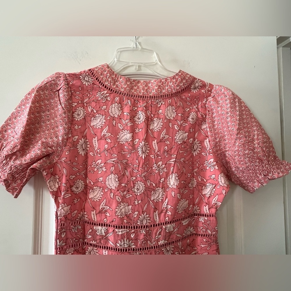 Maisie Elegant Coral Floral Dress with Crochet Trim Side Zipper Various Sizes - Picture 8 of 14